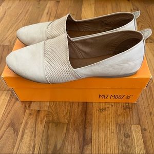 Miz Mooz “Kailey” flats. Size 42. Cream color